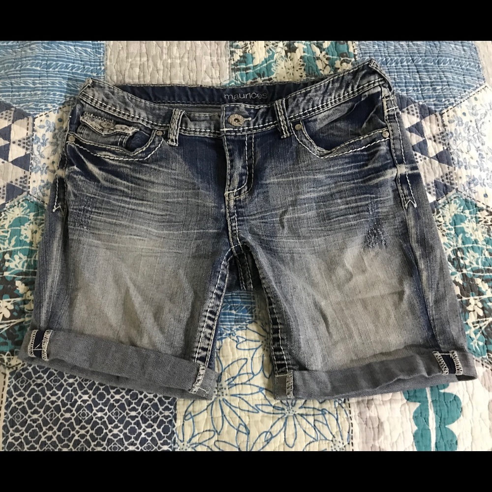 Maurice’s Bermuda Shorts - Excellent condition
